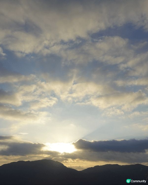 嶺南紅葉世界景色優美，天空之鏡和天梯都是打卡好地方。入住獨立...