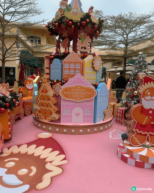 屋苑商場都積極佈置聖誕, 黃金海岸今年好似寒酸左d, 比較H...