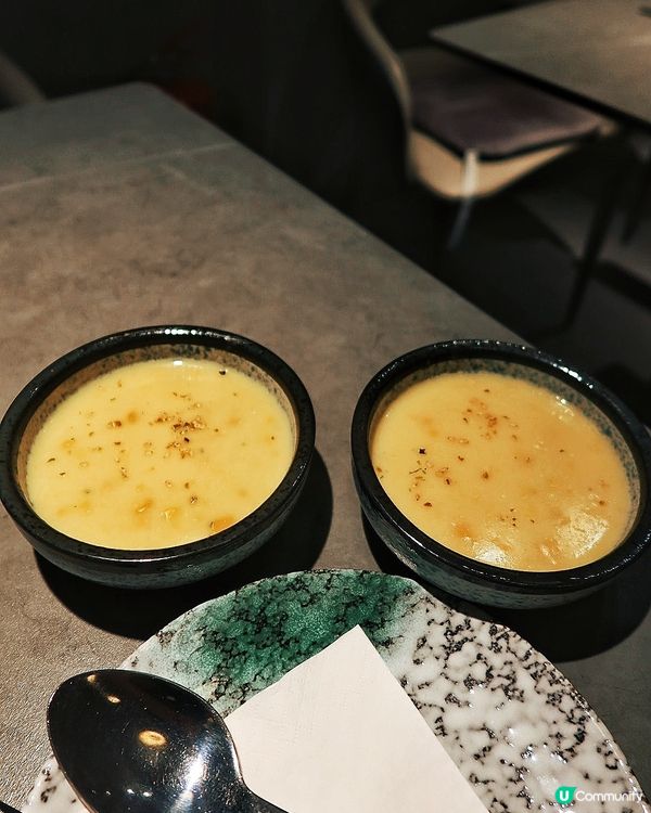 銅鑼灣工業水泥風樓上cafe ☕️  