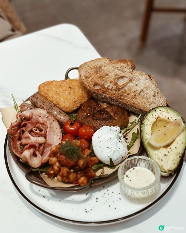 中環半山soho區 奶油風café🤍