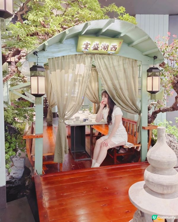 一場古色古香嘅｢西湖盛宴｣💛主打｢新浙菜｣嘅綠茶餐廳喺銅鑼灣...