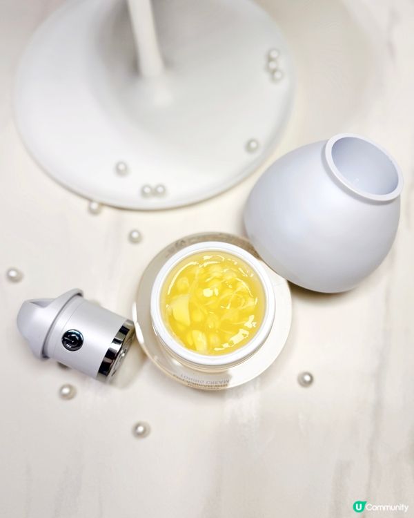 ✨ 白玉提亮乳霜+美容儀，居家光療🧏🏻‍♀️