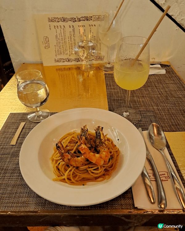 LaTaverna .位於尖沙咀亞士厘道 ,超個半世紀的意 ...