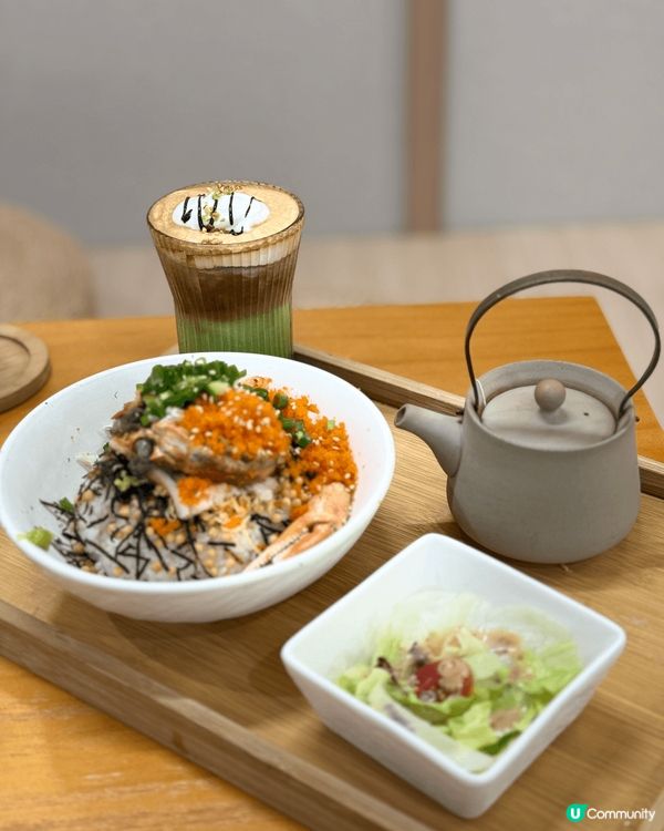 E for Egg 🥚 嘅開心果鮮奶咖啡同橙香冰美式咖啡都係...