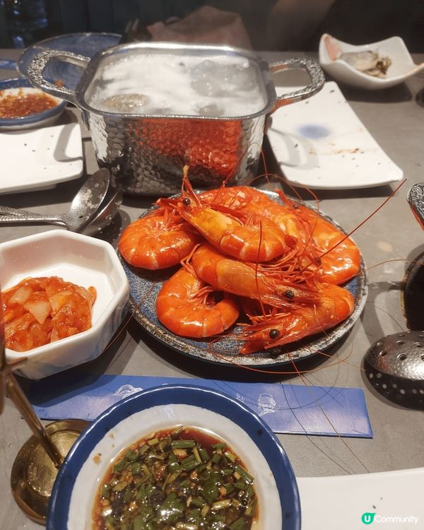 較早前同同事一齊返咗深圳嘅曼格食海鮮，當日嘅蝦同大閘蟹都非常...