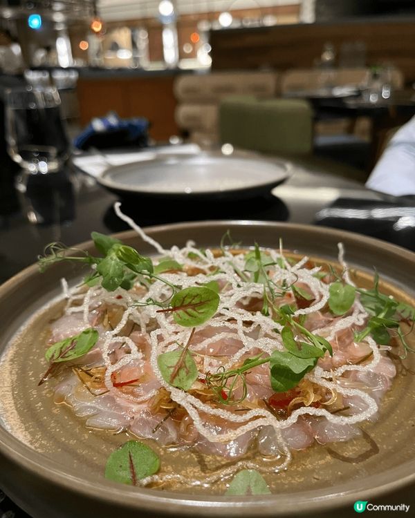 喺太古坊新開咗間越南嘢，叫Hoi Polloi，間餐廳好大，...