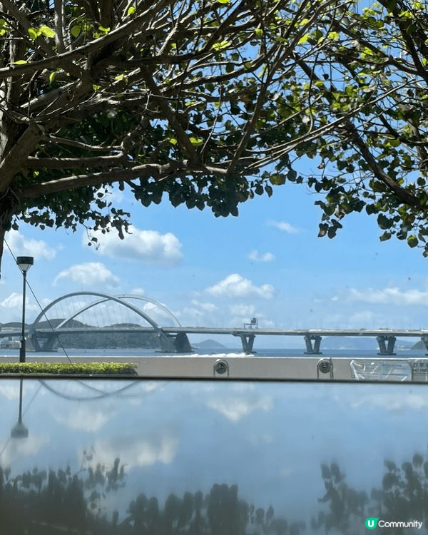 非常推薦這一間海景餐廳，進入餐廳內不但能夠飽覽絕美的將軍澳海...