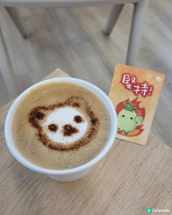 每個星期四，黃竹坑都有間隱世休閒咖啡室，路上會有人派劵俾你去...