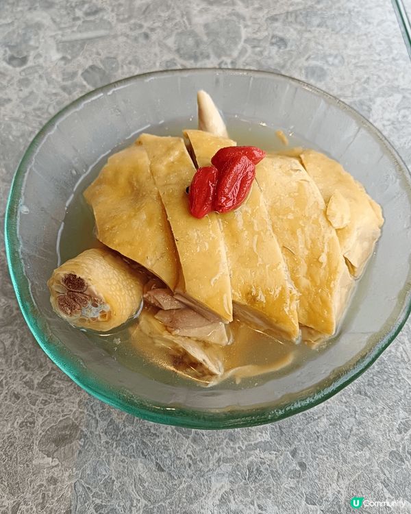 唐宮小聚旨在為客人提供一個舒適亦同時充滿活力的別緻用餐環境，...