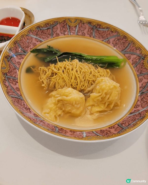 入住澳門范思哲豪華酒店Palazzo Versace Mac...