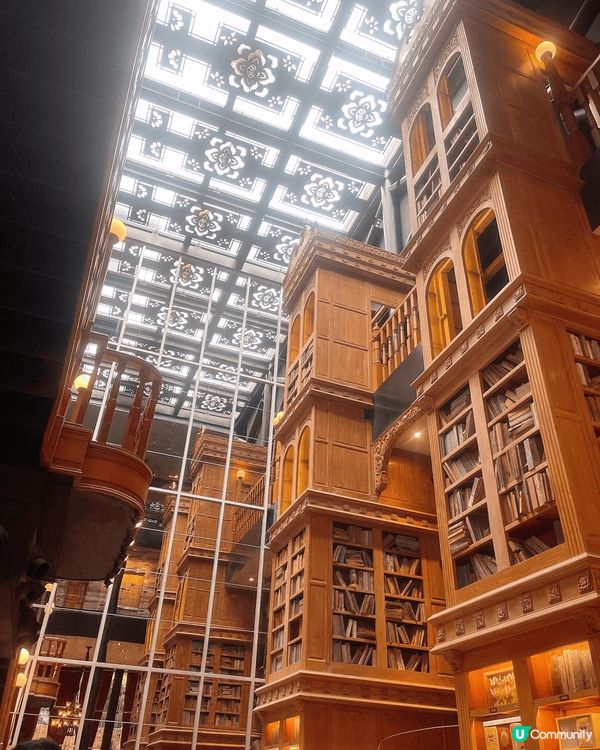 台中美食之旅，非常之多小食嘅城市之一另外建築物非常特別. 值...