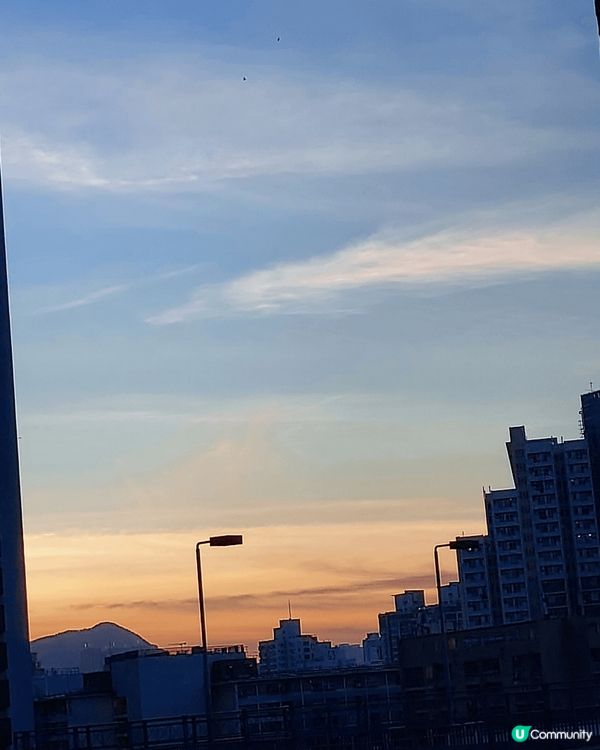 左上：碧雲道遠眺維港夜景