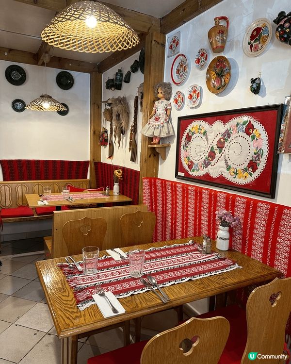 布達佩斯嘅夜景係好出名嘅，今次去咗三日兩夜，日夜都好靚，天氣...