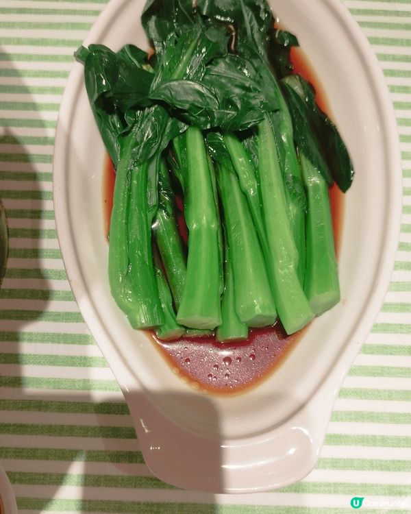 地點喺深圳金光華廣場 ，桂滿隴中餐館，其中一味招牌菜 乞兒雞...