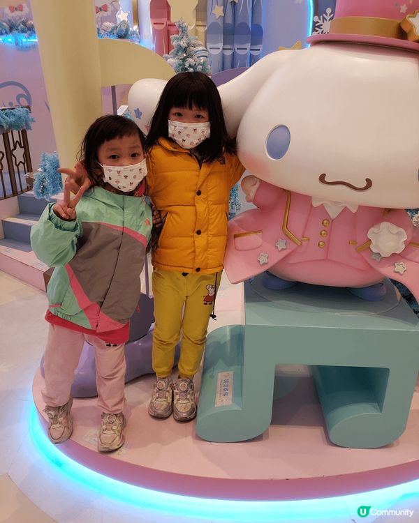 天水圍嘉湖銀座有卡通主題PC狗佈置場景，打卡一流，快d影d靚...