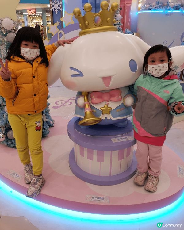 天水圍嘉湖銀座有卡通主題PC狗佈置場景，打卡一流，快d影d靚...