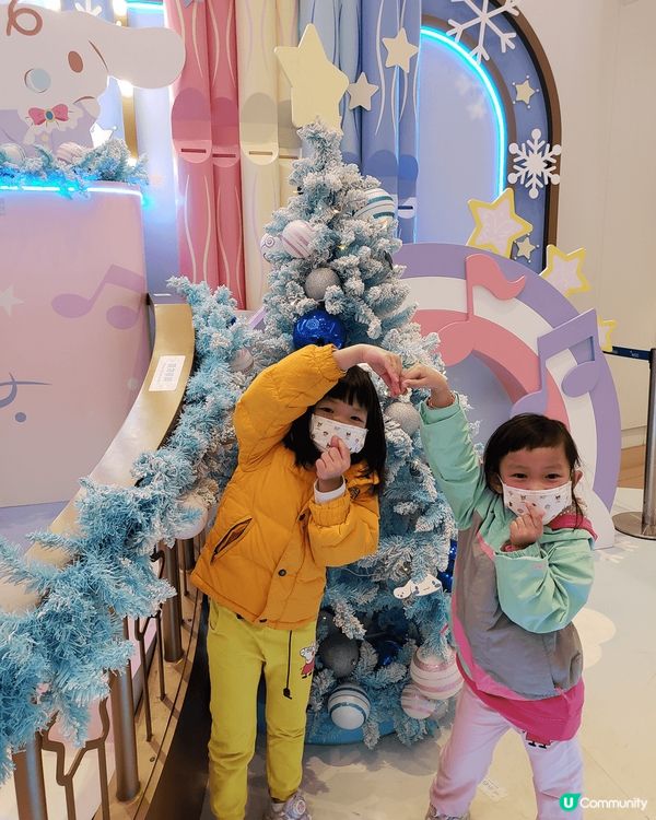 天水圍嘉湖銀座有卡通主題PC狗佈置場景，打卡一流，快d影d靚...