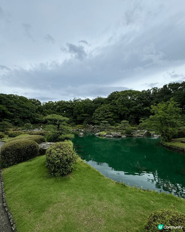 大濠公園的日式庭園，1984年建設，築山林泉迴遊式的日式庭園...