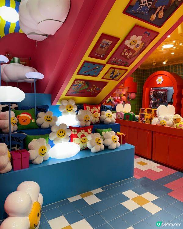 Wiggle Wiggle(위글위글)是一間很受歡迎的雜貨店...