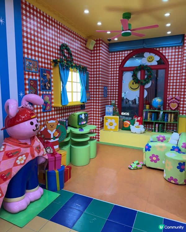 Wiggle Wiggle(위글위글)是一間很受歡迎的雜貨店...