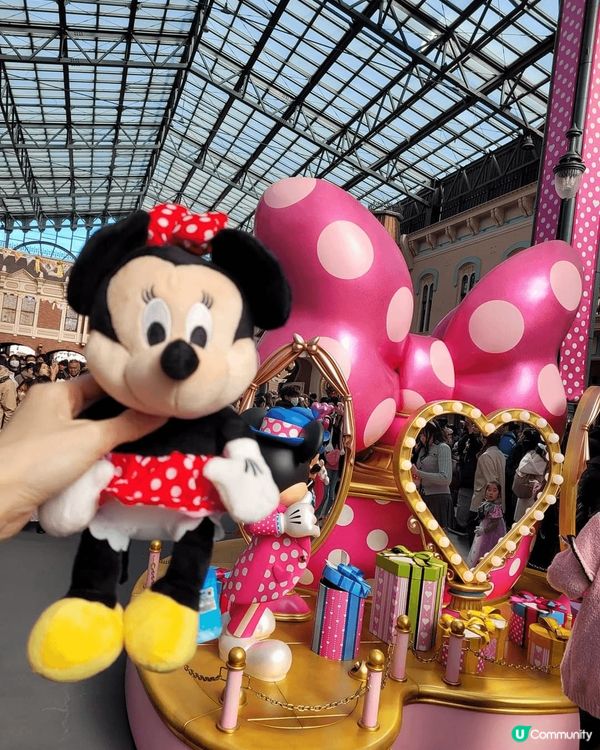 今年2月同老公去日本東京迪士尼補度蜜月，咁啱係我最鍾意嘅米妮...