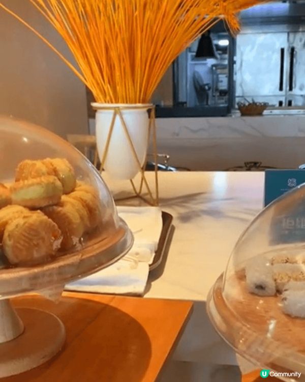 去酒店食個簡簡單單嘅下午茶自助餐都唔錯☺中西式糕點🥮餅乾🍪水...