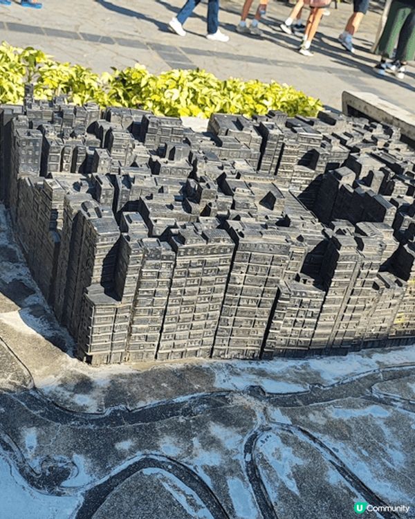 近來電影興起的九龍寨城，我們常讀九龍城寨挖掘出來的石名牌原來...