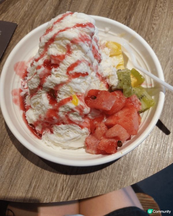 食沙冰，買佳德手信，食芋圓