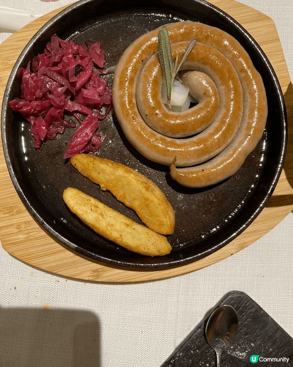 深圳俄氏廚房，在香港不易找到的餐廳，食物新鮮及美味，3人也吃...