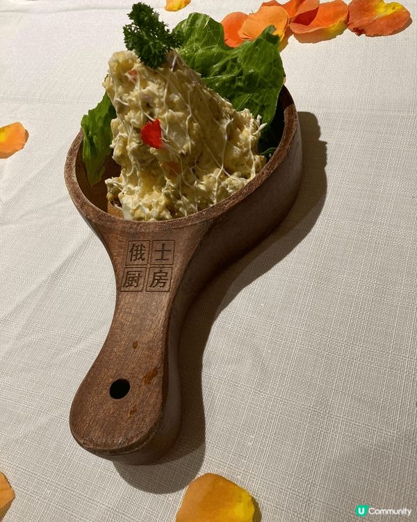 深圳俄氏廚房，在香港不易找到的餐廳，食物新鮮及美味，3人也吃...