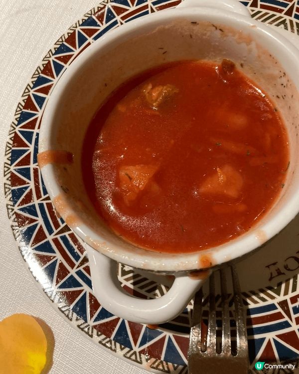 深圳俄氏廚房，在香港不易找到的餐廳，食物新鮮及美味，3人也吃...