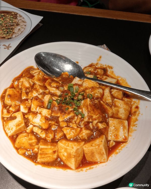 外婆家既超辣酸菜魚&麻婆豆腐，唔記得叫小辣😢😢但媽媽食得好開...