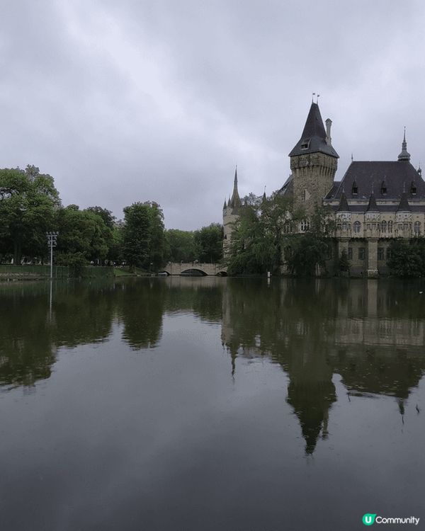 布拉格舊城區，建築風格優美，文化氣色濃厚，值得一到景點。