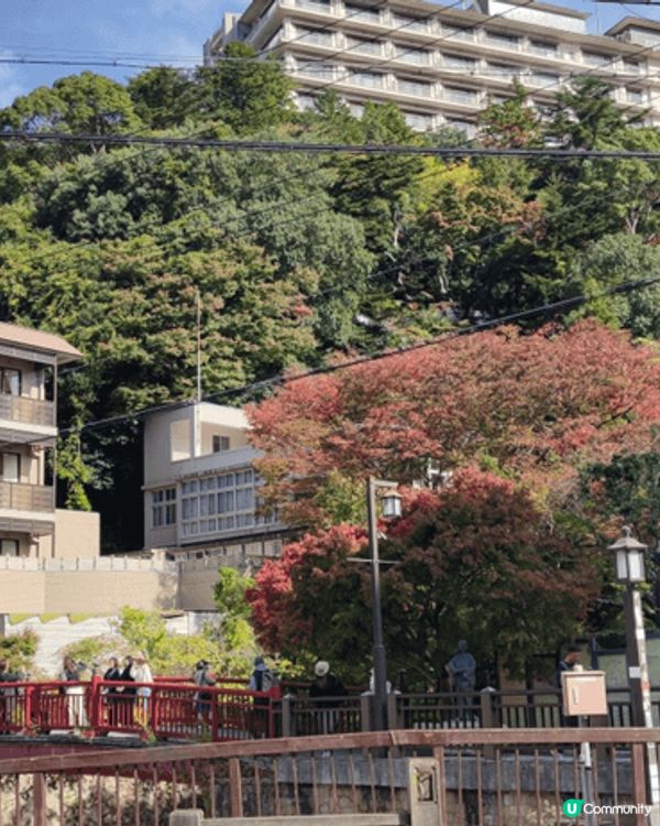 有馬溫泉，有免費足浴，有分銀湯金湯但要收入場費