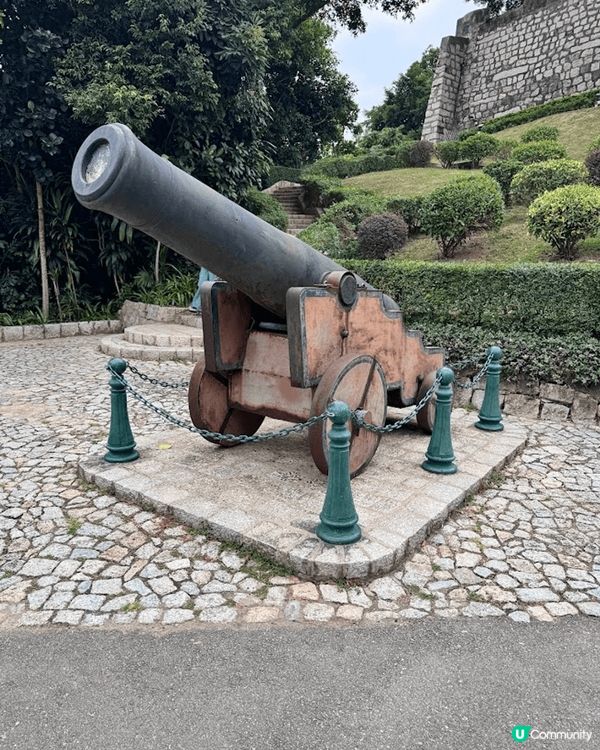 澳門的松山纜車是全球最短的纜車之一，來回票價僅為澳門幣3元，...