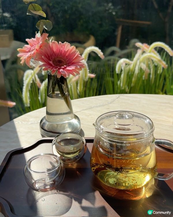 係高山劇場享受下悠閑嘅時刻