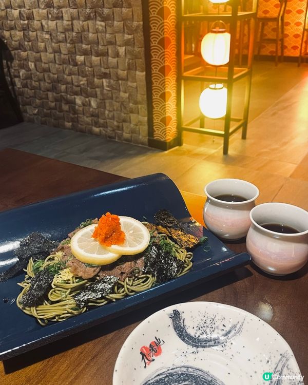 特色瓦片蕎麥麵🍽️✨