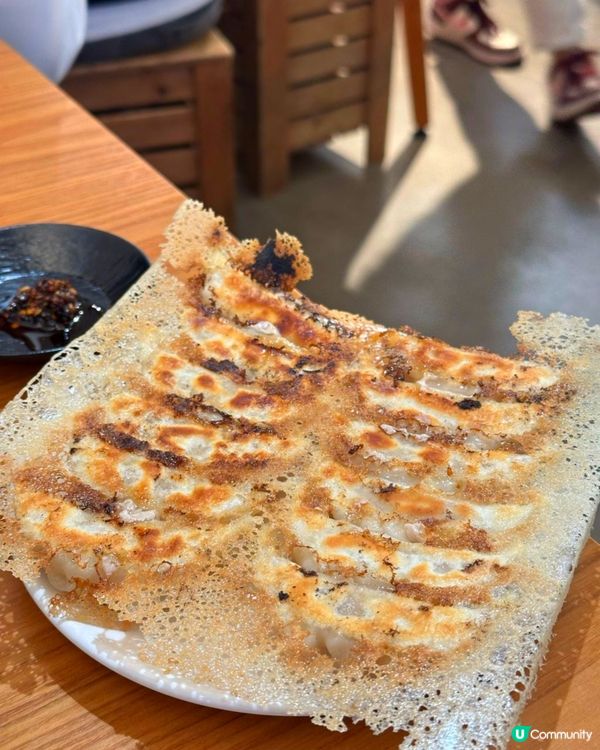 旺角人氣餃子店 特色冰花煎餃🥟