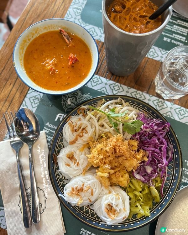 大大隻大頭蝦🦐椰子冬陰功 💕 泰式沾麵