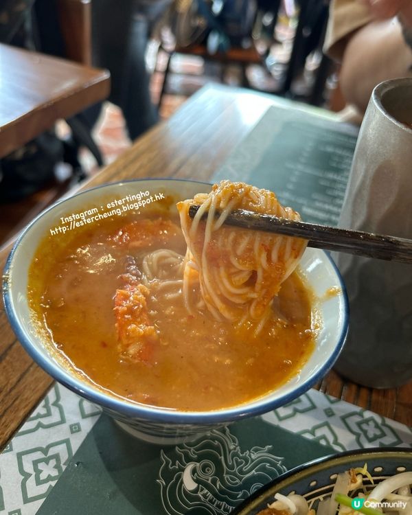 大大隻大頭蝦🦐椰子冬陰功 💕 泰式沾麵