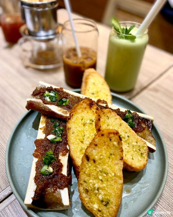 上環必食🔥燒牛骨髓配蒜蓉法包🤤