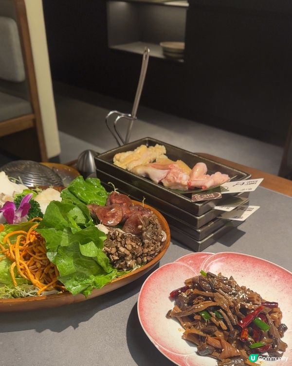 福田站平安金融中心大型聖誕樹