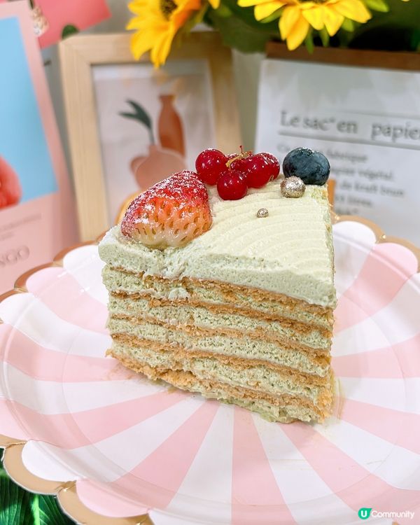 🎏🎄Romanova Bakery💚聖誕開心果蜂蜜千層蛋糕