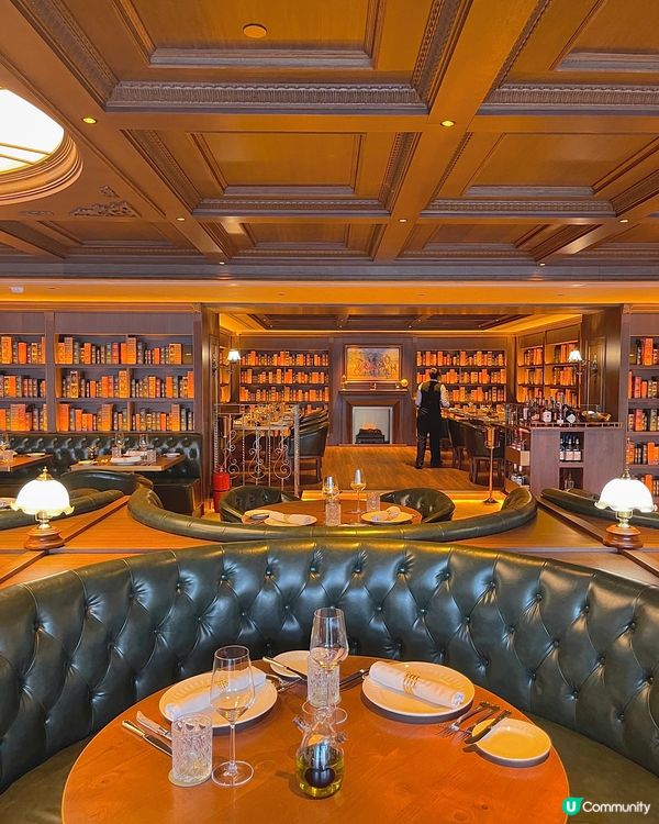 銅鑼灣歐式古典藏書室內的下午茶☕️