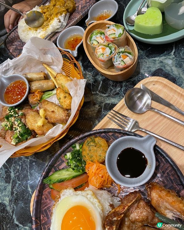 美味的越式晚餐