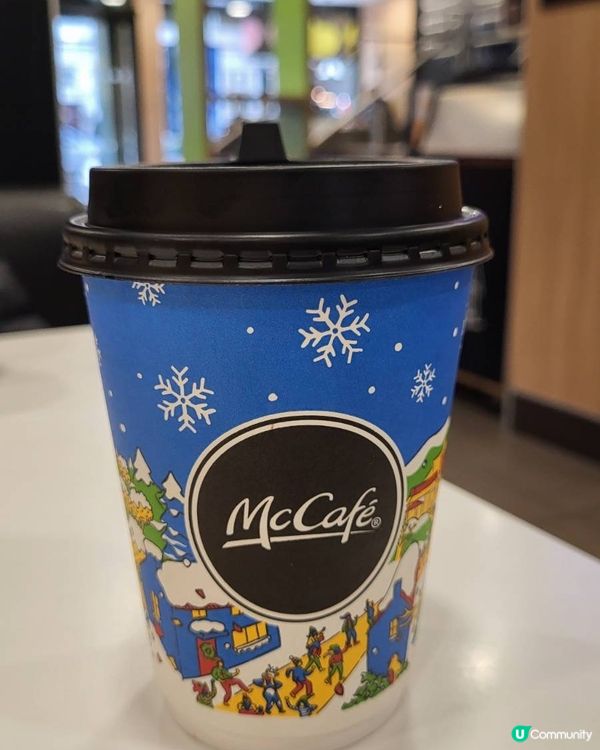 飲杯咖啡暖下身