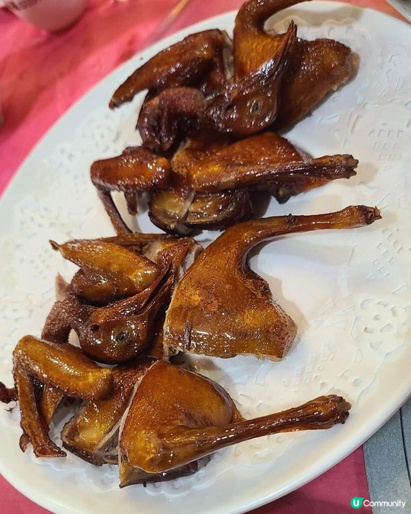 澳門必吃燒乳鴿