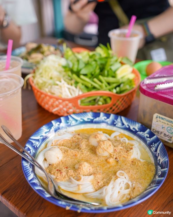 🇹🇭曼谷舊城區 黃咖喱魚蓉米粉