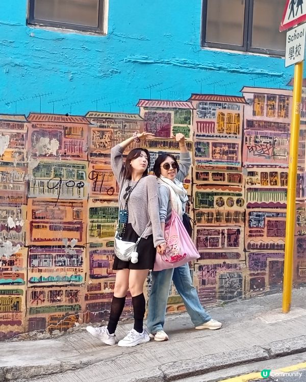 一輩子必須走一趟的街道-荷李活道