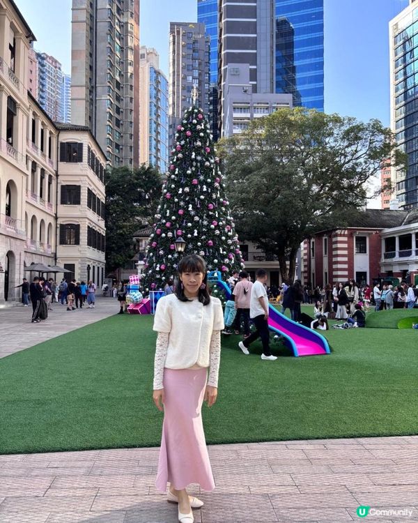 《12米高巨型聖誕樹@大館 🎄》